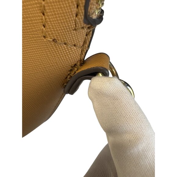 Steve Madden Tan Saffiano Dome Crossbody Bag With Chain Strap & Gold Accents - Picture 4 of 15